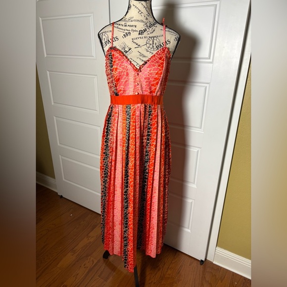 Little Mistress Printed Midaxi Lisa Red Elephant Dress - Picture 4 of 9